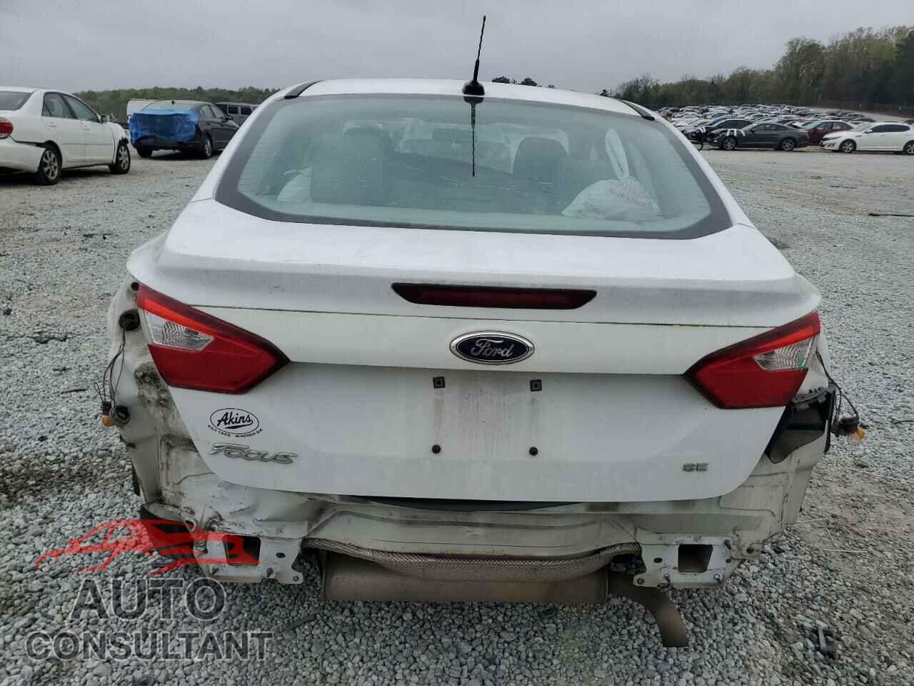 FORD FOCUS 2014 - 1FADP3F23EL334400