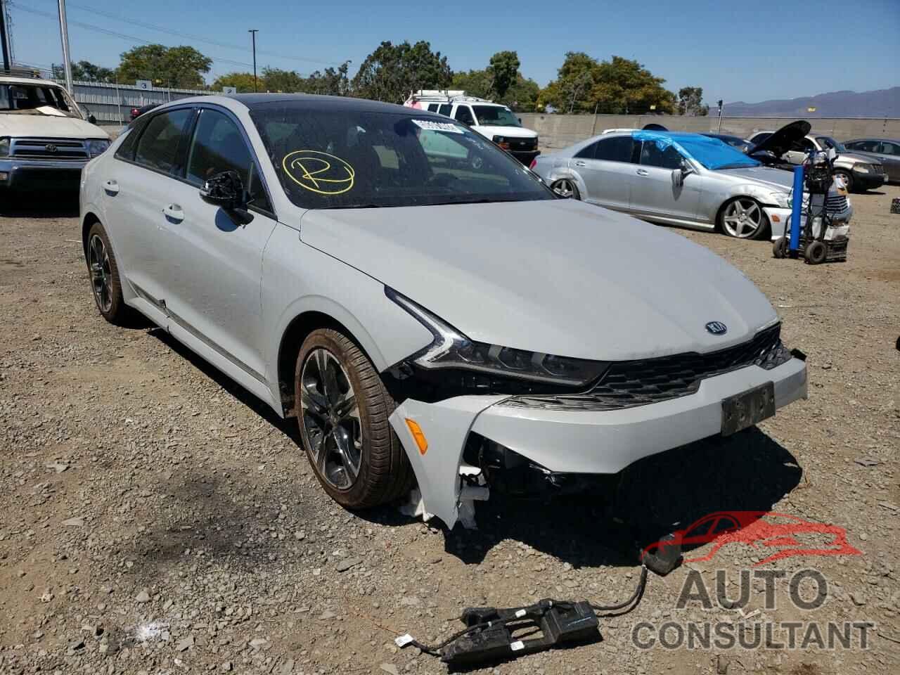 KIA K5 2021 - 5XXG64J24MG070884