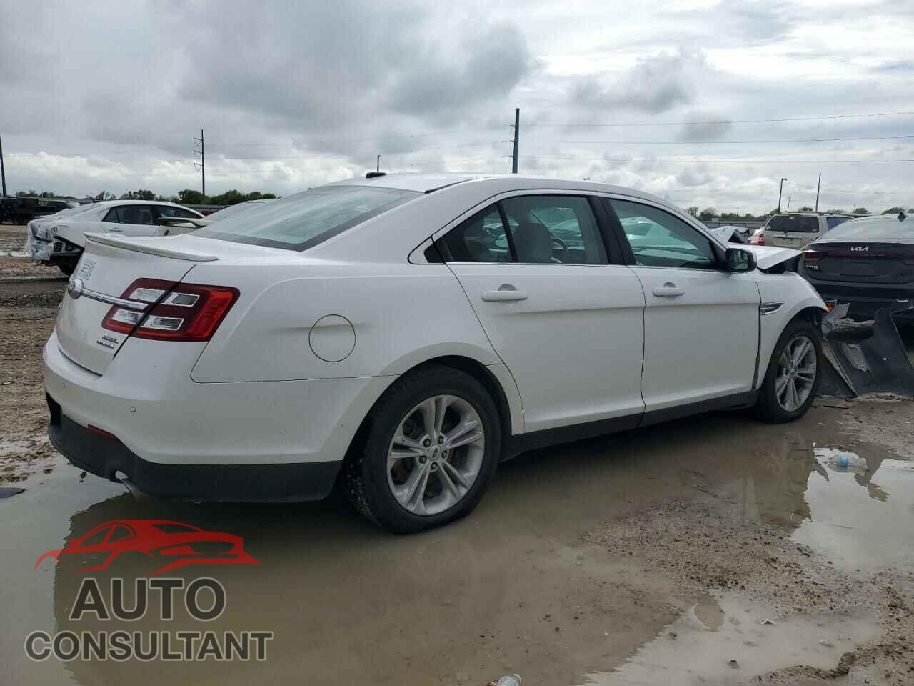 FORD TAURUS 2014 - 1FAHP2E84EG162811