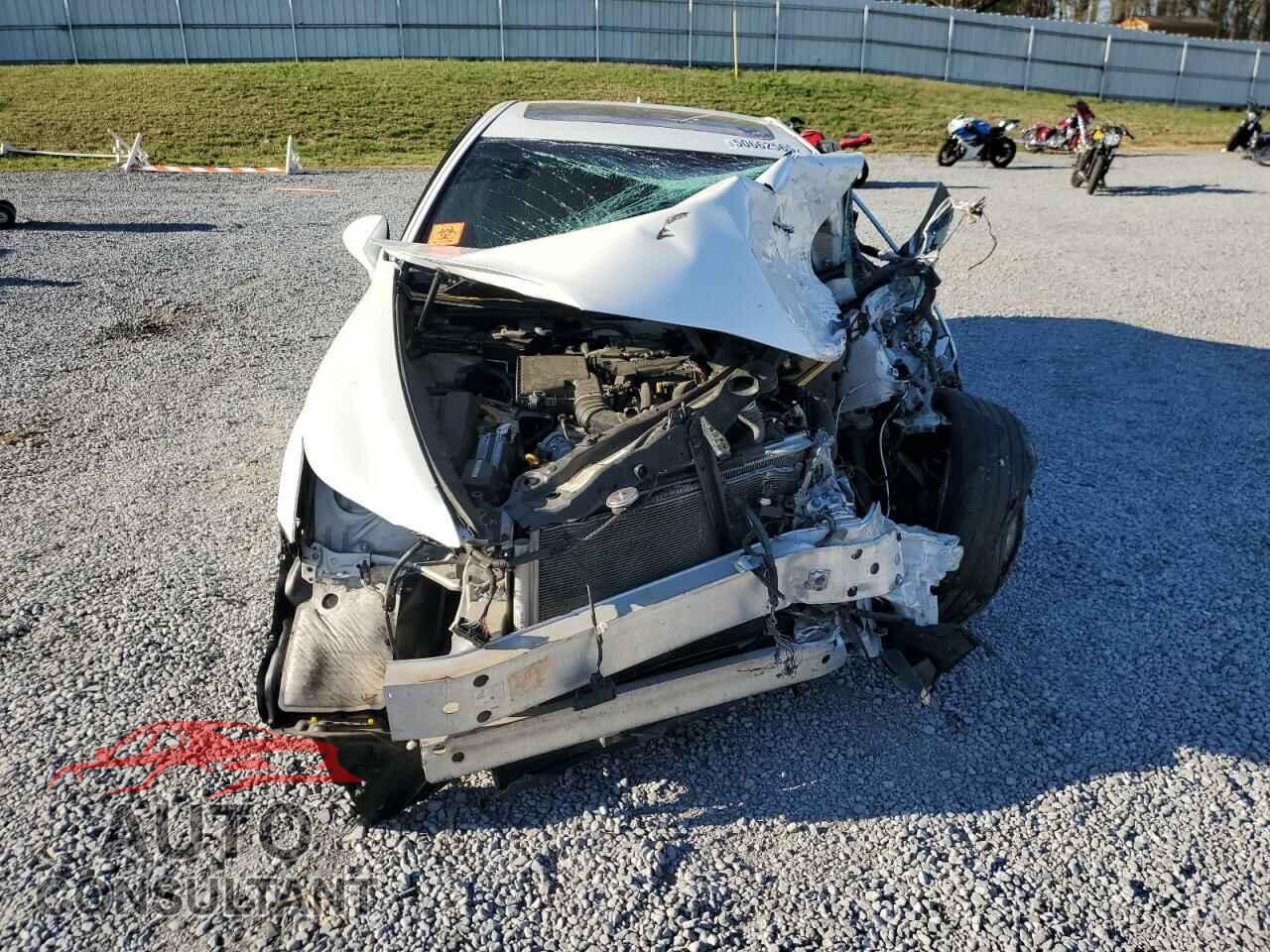 LEXUS LS460 2014 - JTHBL5EF3E5129157