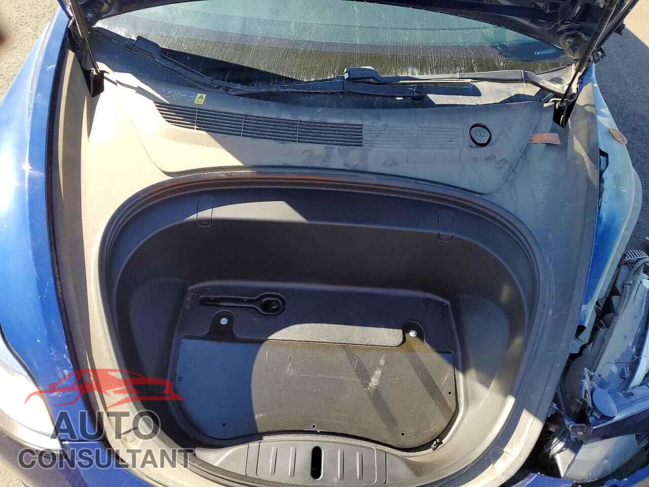 TESLA MODEL 3 2018 - 5YJ3E1EA4JF059030