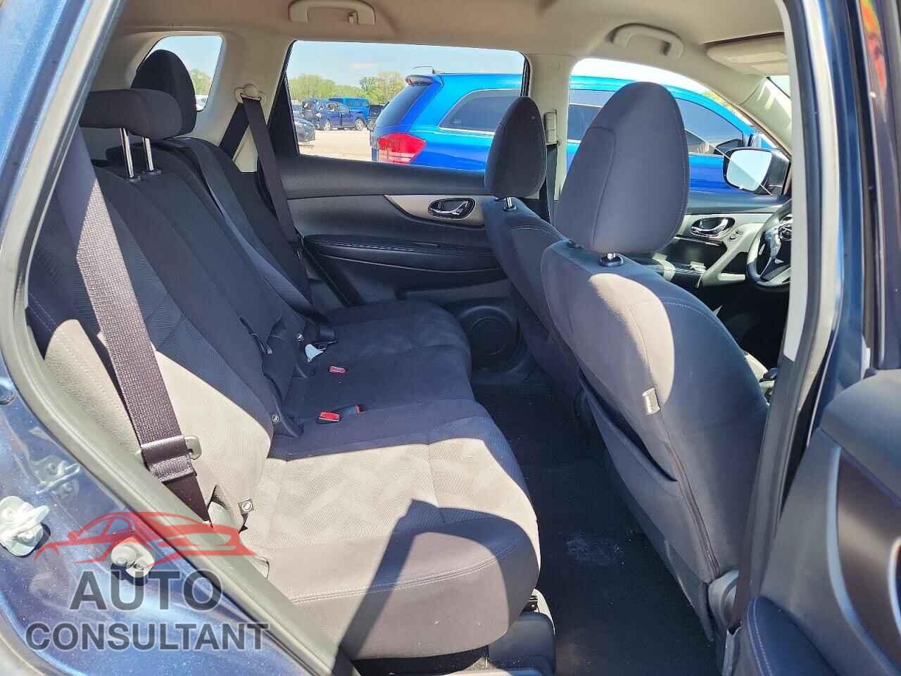 NISSAN ROGUE 2016 - KNMAT2MT2GP641695