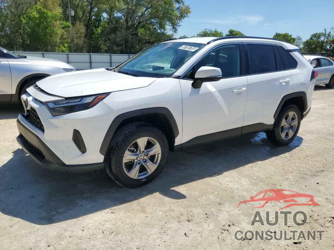 TOYOTA RAV4 2024 - 2T3W1RFV4RC272298