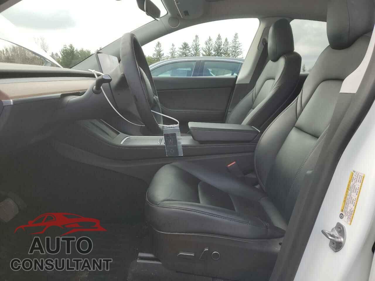 TESLA MODEL Y 2022 - 7SAYGDEE6NF358564