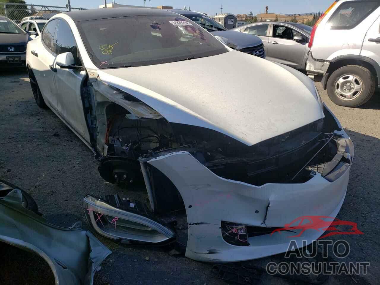 TESLA MODEL S 2018 - 5YJSA1E28JF283949