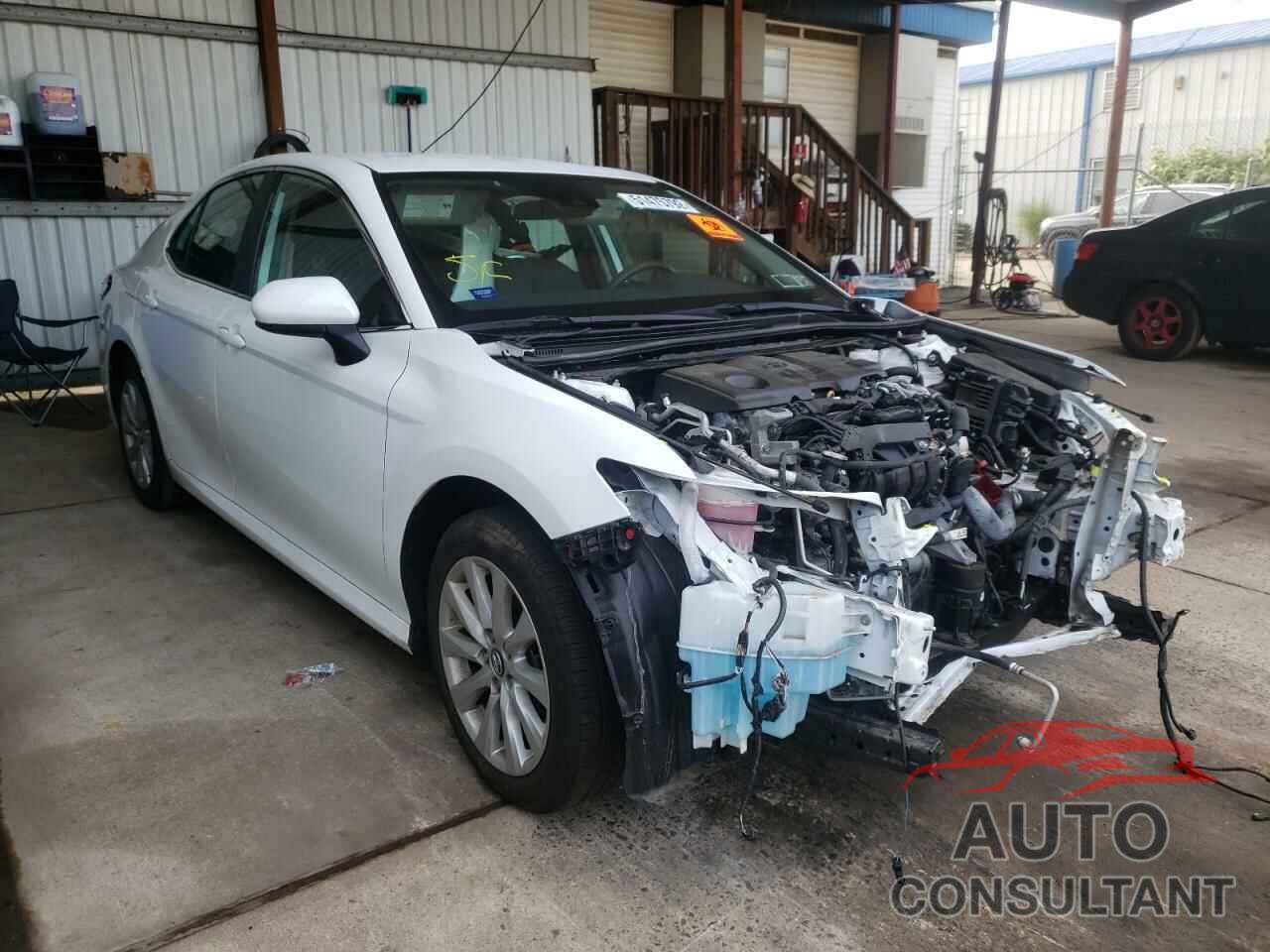 TOYOTA CAMRY 2020 - 4T1C11AK0LU315373