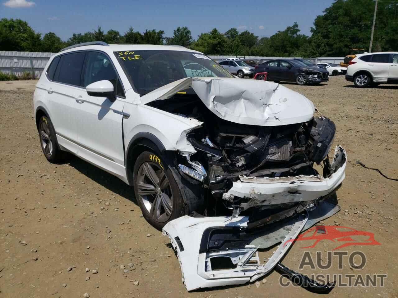 VOLKSWAGEN TIGUAN 2018 - 3VV2B7AX7JM216922