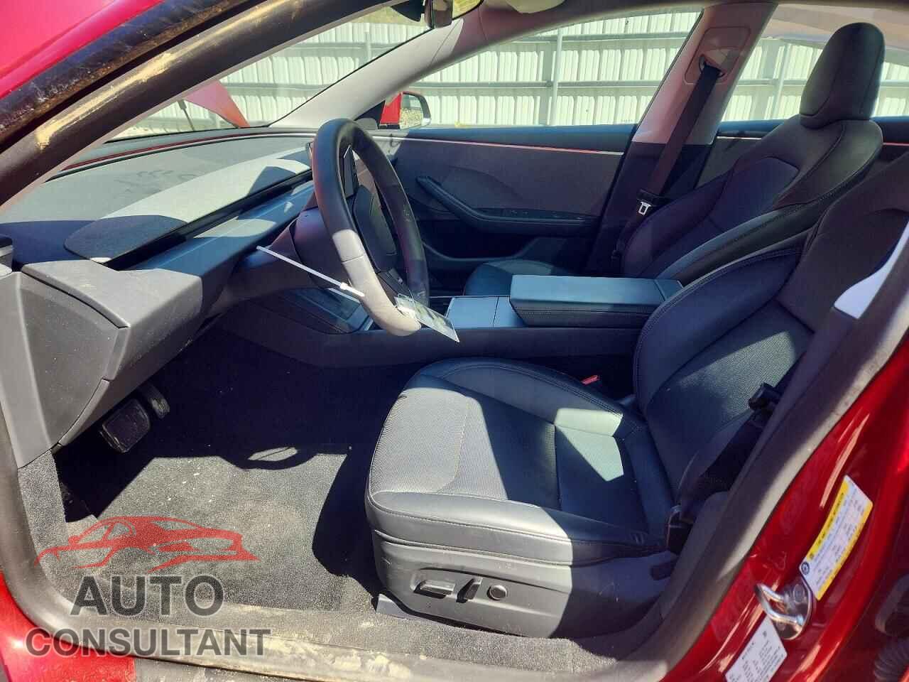 TESLA MODEL 3 2024 - 5YJ3E1EA4RF722799