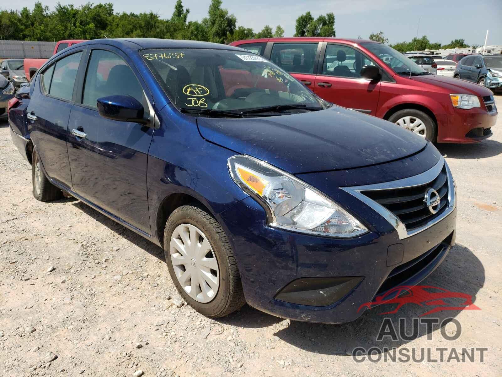 NISSAN VERSA 2019 - 3N1CN7AP8KL877637