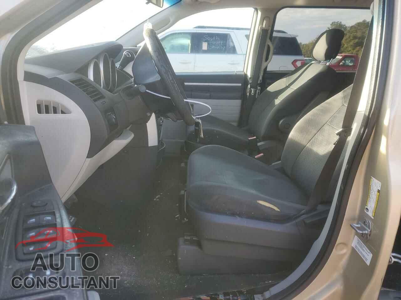 DODGE CARAVAN 2010 - 2D4RN4DE3AR370570
