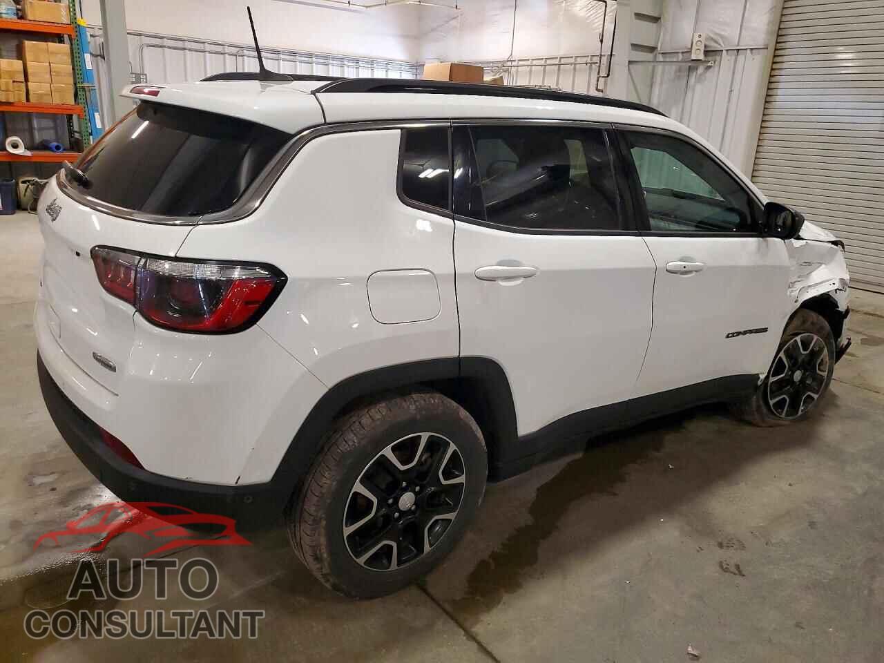 JEEP COMPASS 2022 - 3C4NJDBB2NT118800