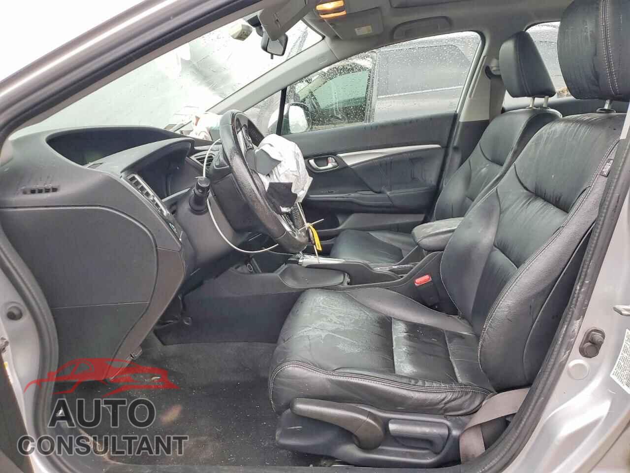 HONDA CIVIC 2013 - 19XFB2F90DE021143