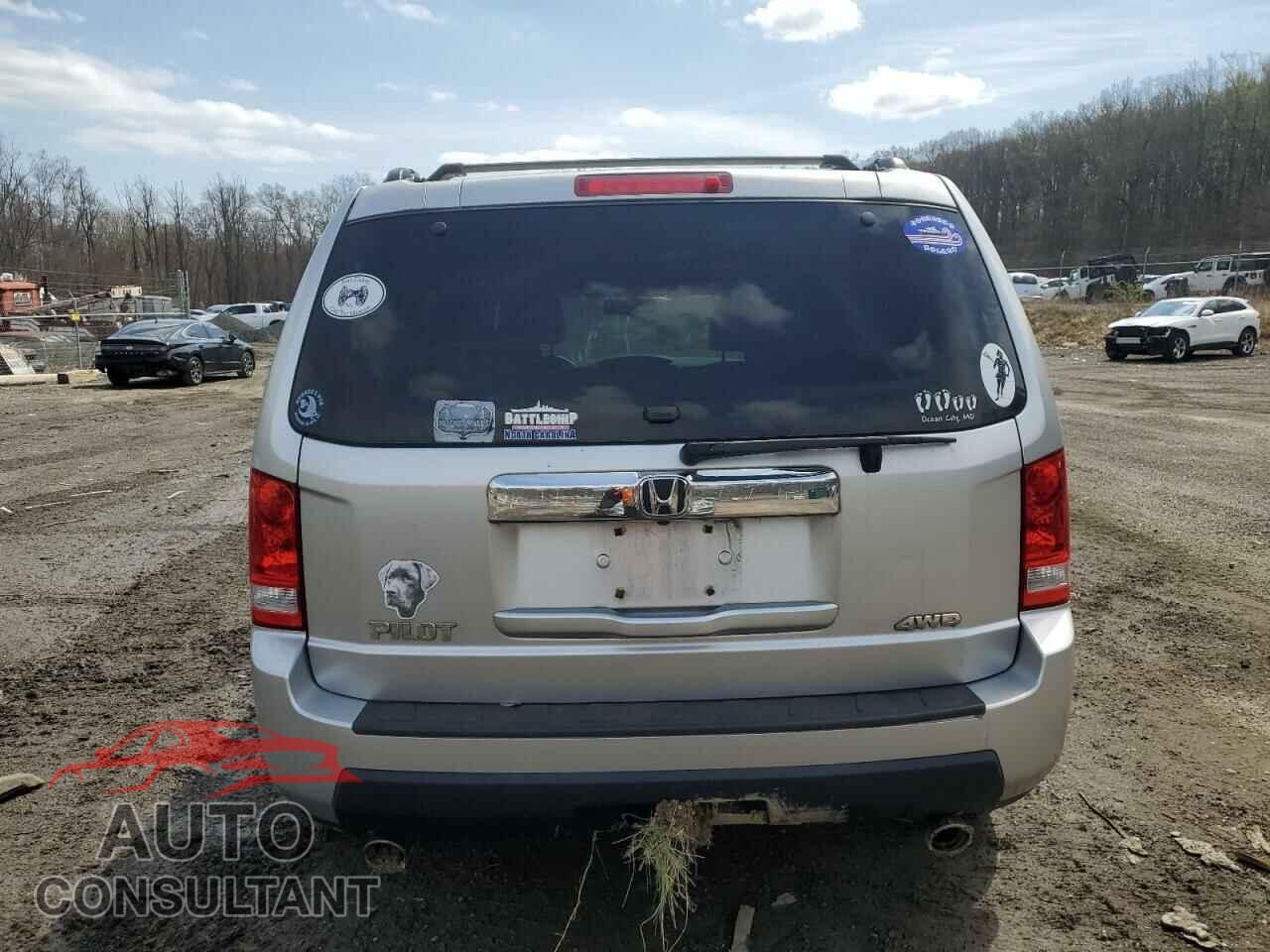 HONDA PILOT 2011 - 5FNYF4H55BB093577