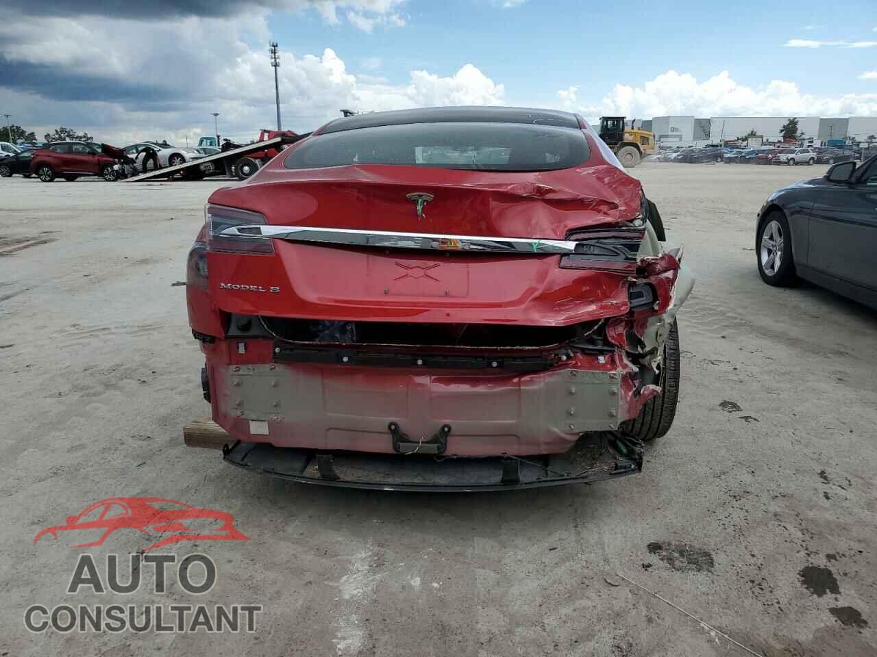 TESLA MODEL S 2017 - 5YJSA1E24HF198455