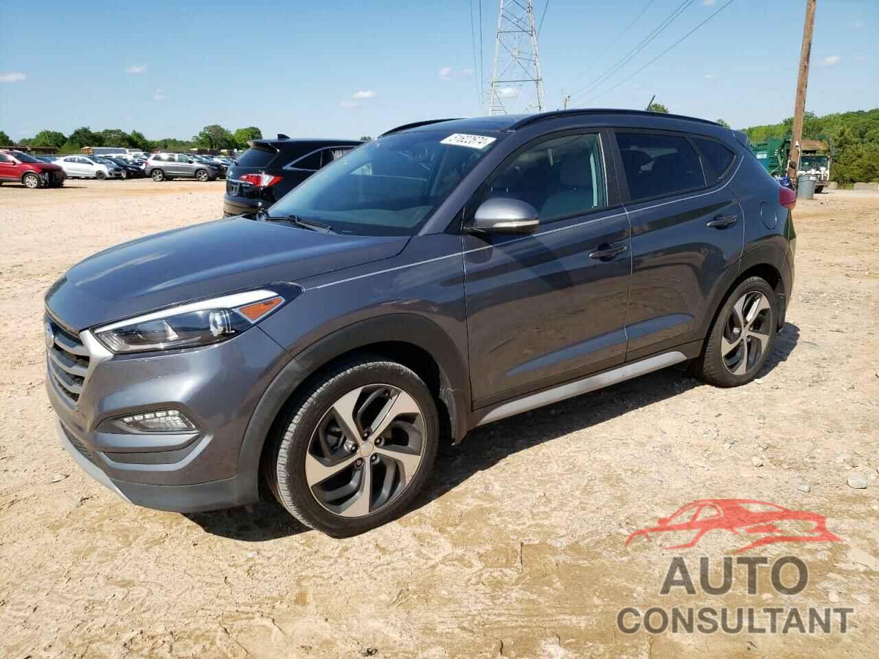 HYUNDAI TUCSON 2017 - KM8J33A22HU575519