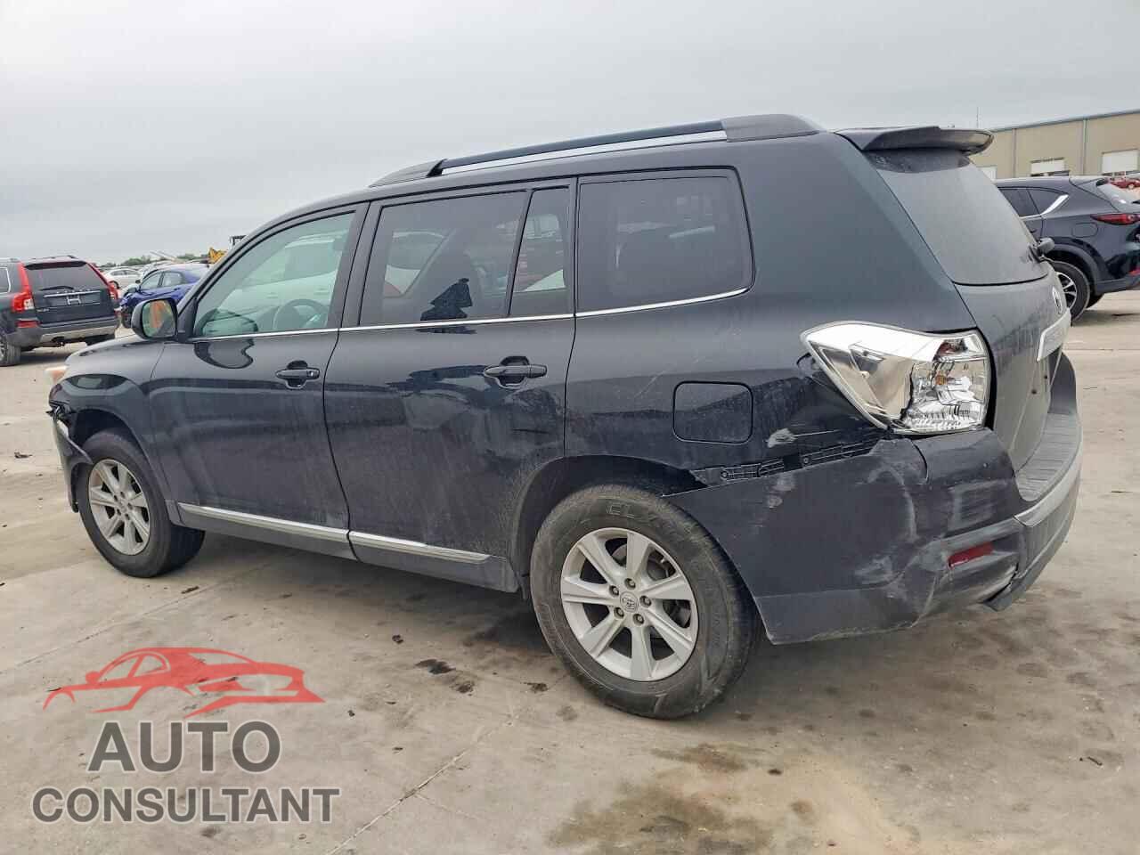 TOYOTA HIGHLANDER 2013 - 5TDZK3EH8DS119239