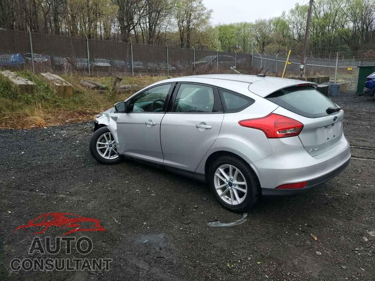 FORD FOCUS 2017 - 1FADP3K2XHL247944