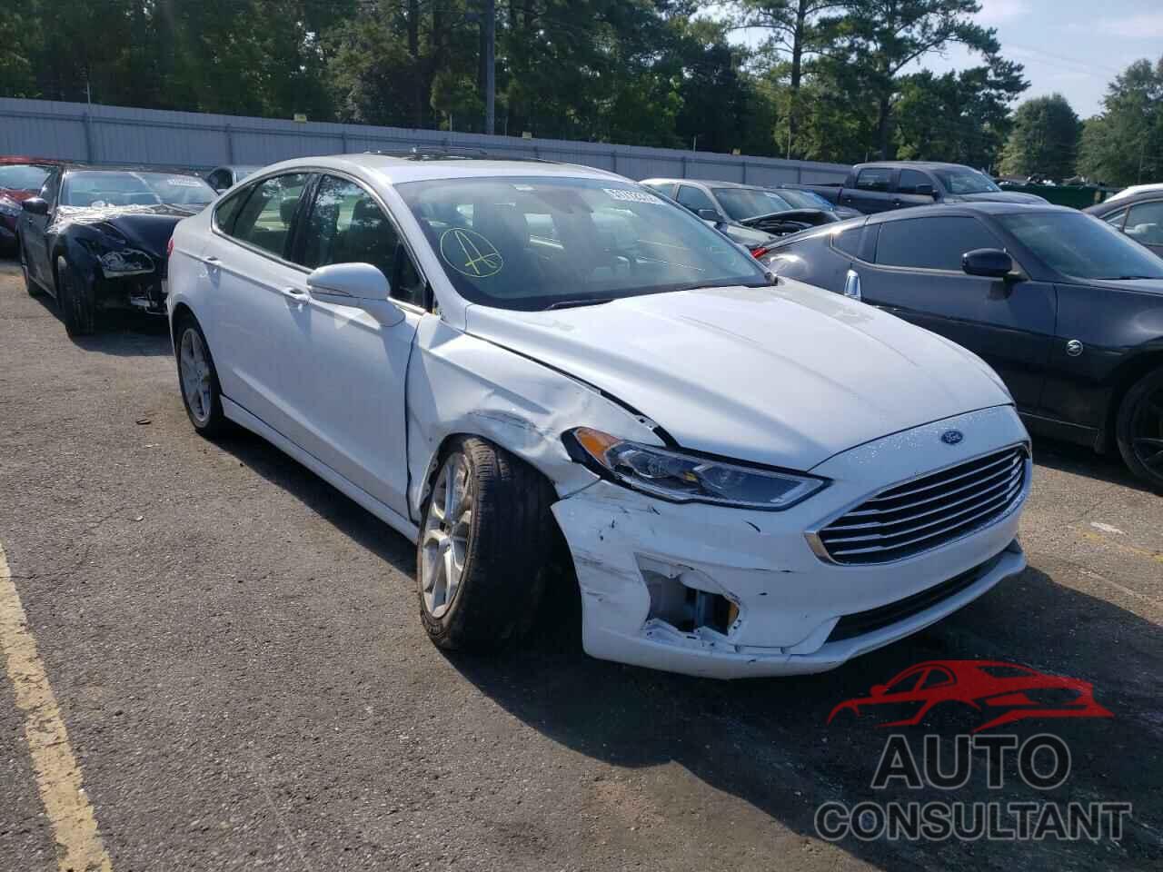 FORD FUSION 2019 - 3FA6P0CD2KR138460