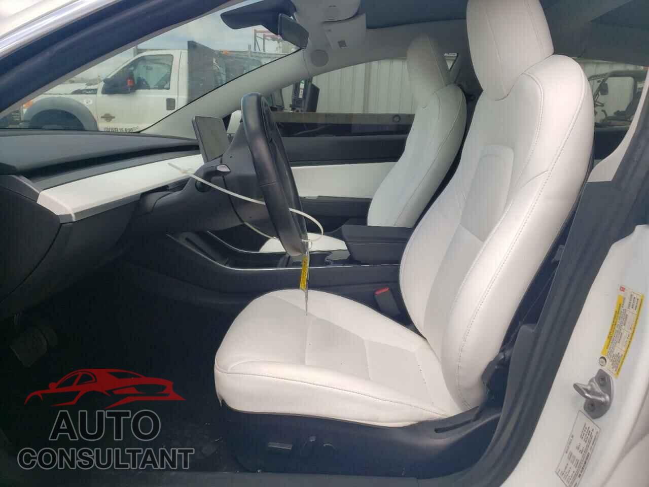 TESLA MODEL 3 2019 - 5YJ3E1EA9KF332853
