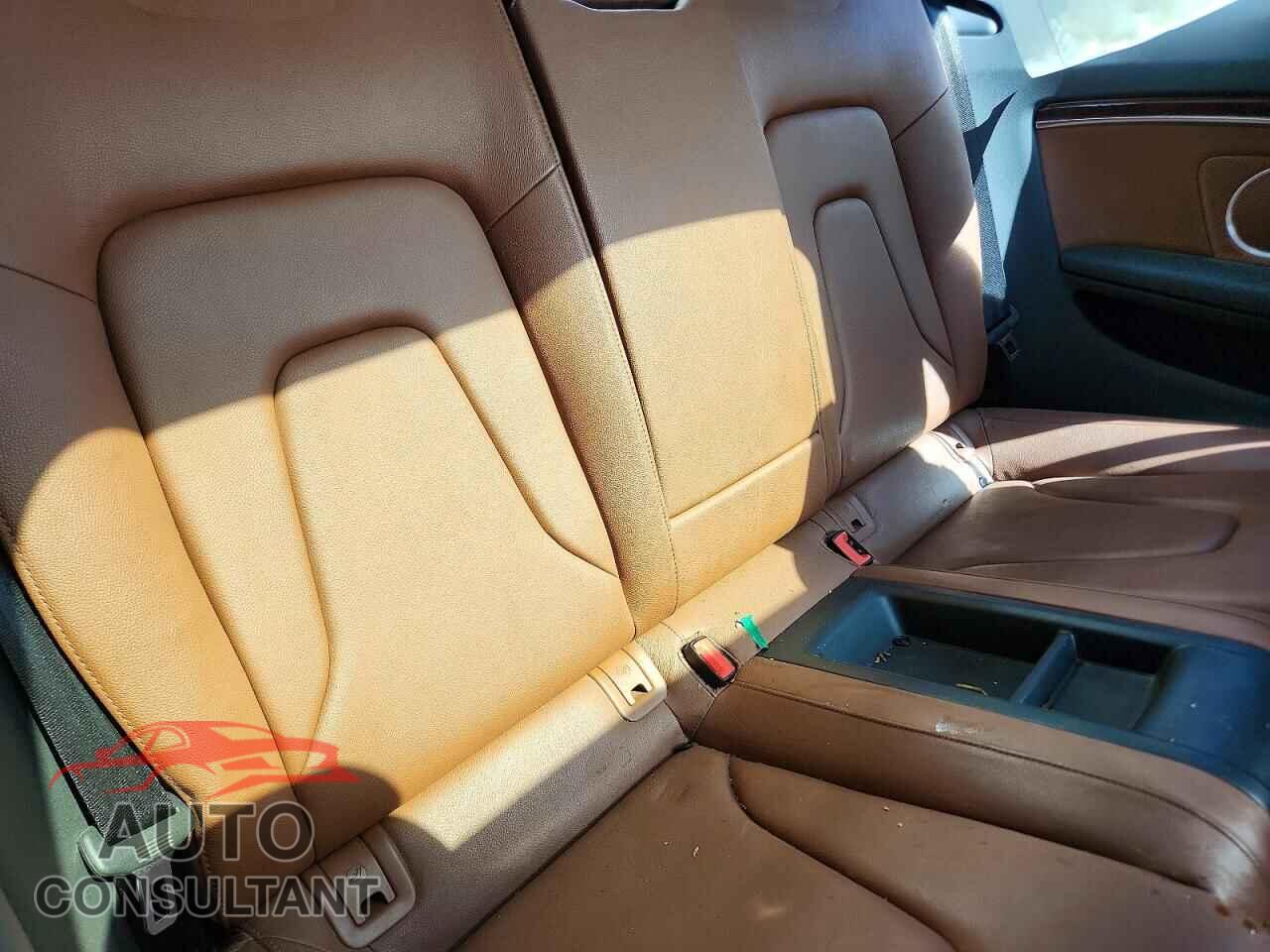 AUDI A5 2012 - WAULFAFR3CA037076