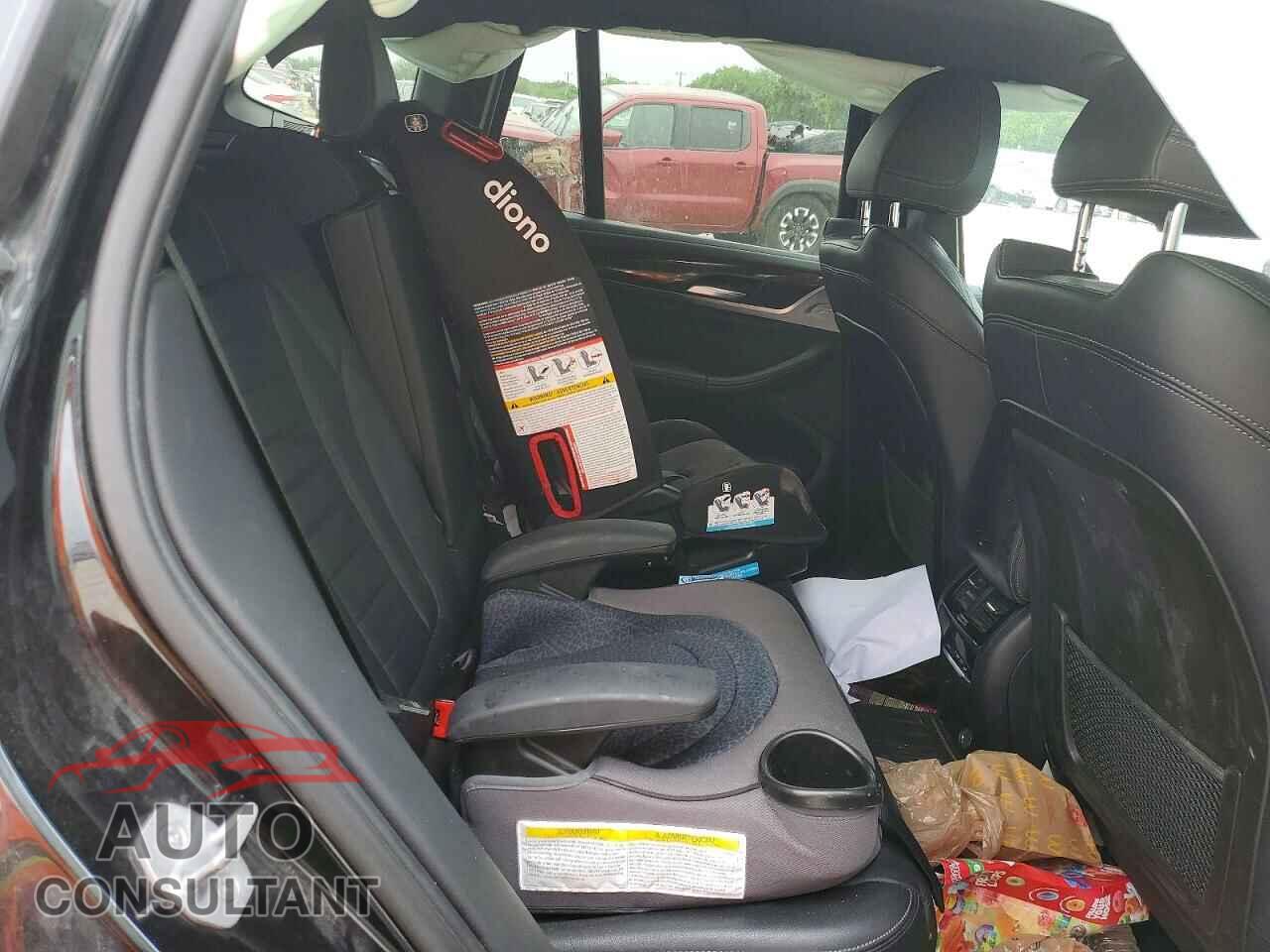 BMW X3 2018 - 5UXTR9C5XJLD64278