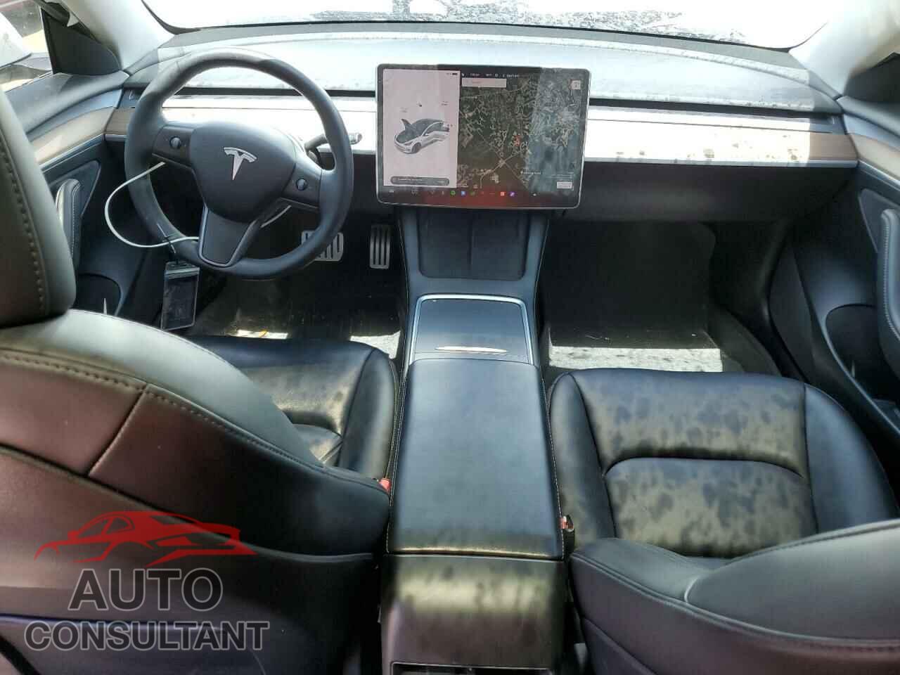 TESLA MODEL 3 2021 - 5YJ3E1EC8MF020379