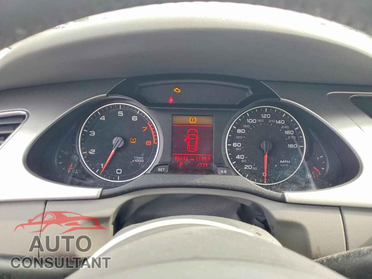 AUDI A4 2012 - WAUBFAFL7CA116600