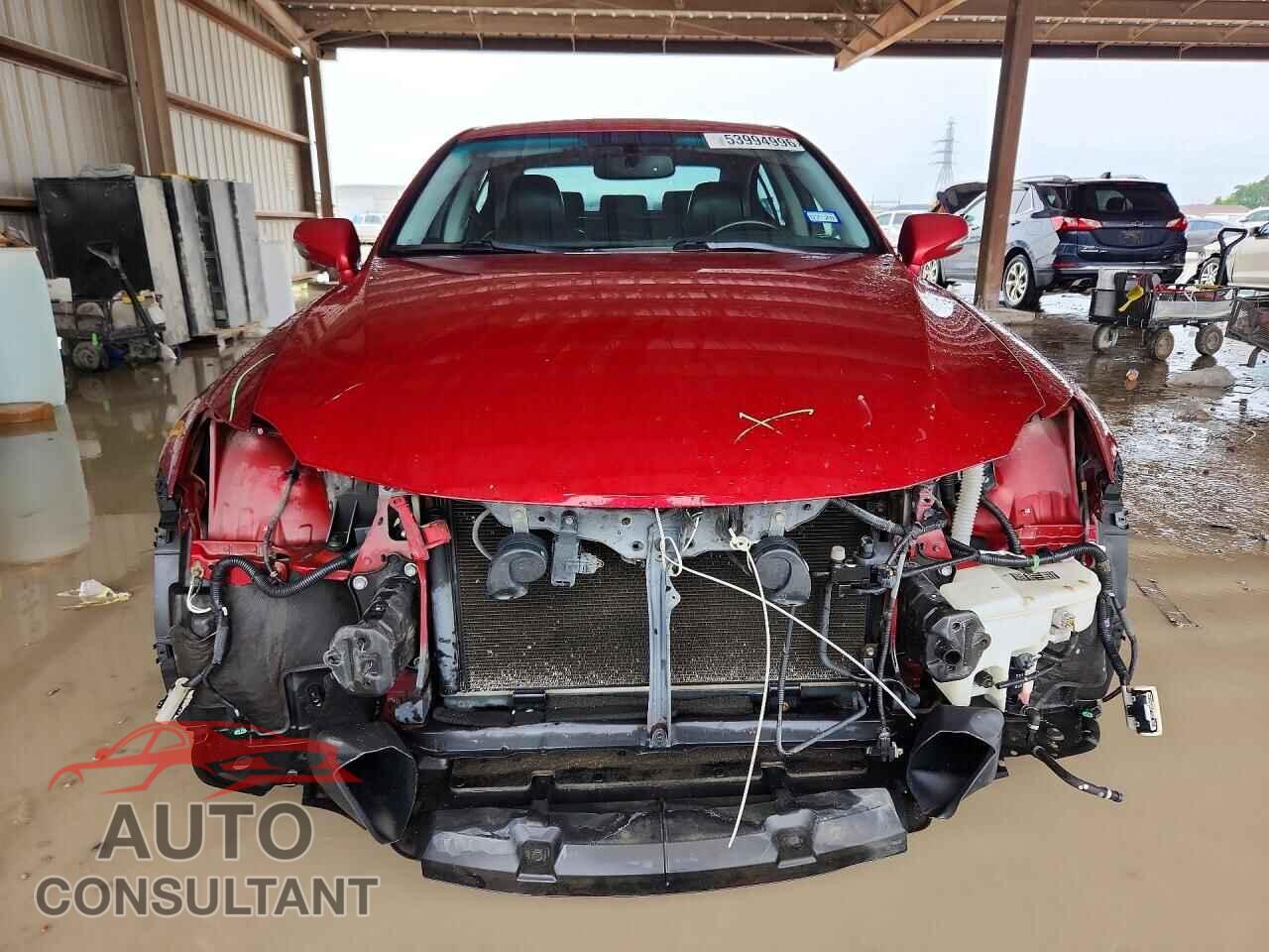 LEXUS IS 2011 - JTHBE5C20B5028132