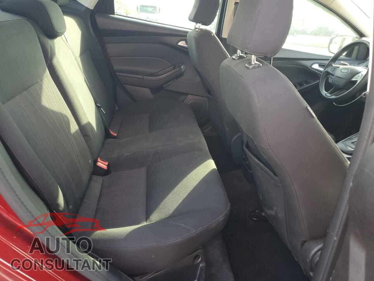 FORD FOCUS 2017 - 1FADP3FE7HL337704