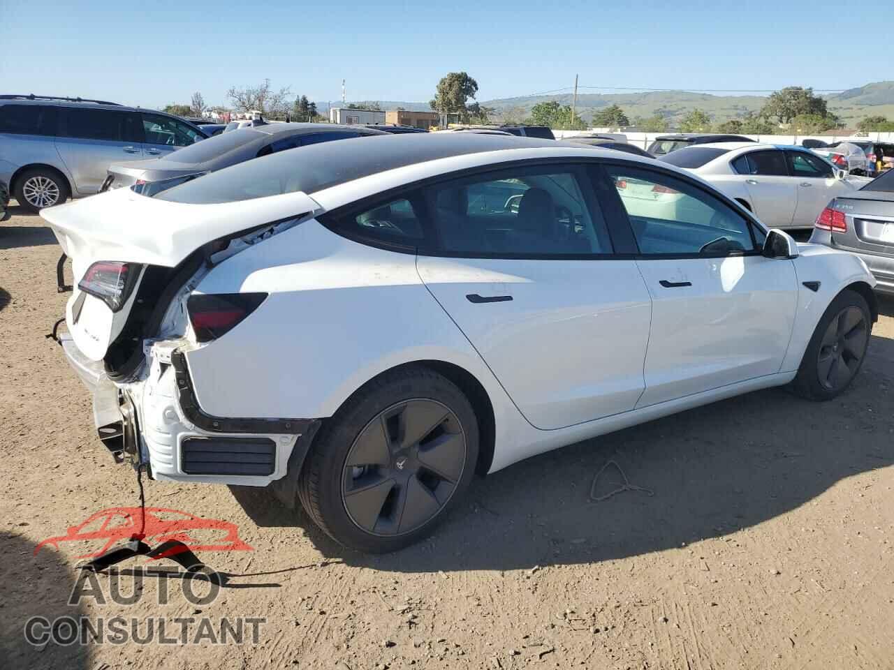 TESLA MODEL 3 2022 - 5YJ3E1EB2NF113777