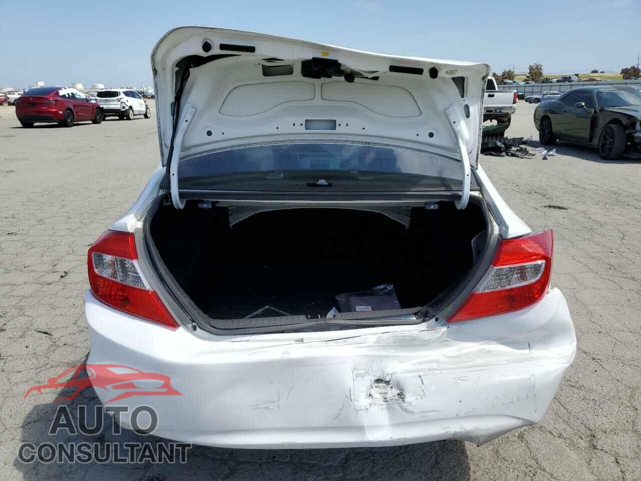 HONDA CIVIC 2012 - 19XFB2F80CE337633