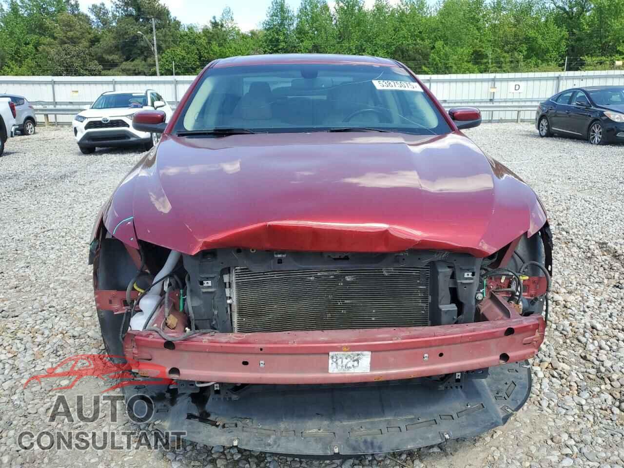 FORD TAURUS 2013 - 1FAHP2E82DG161087