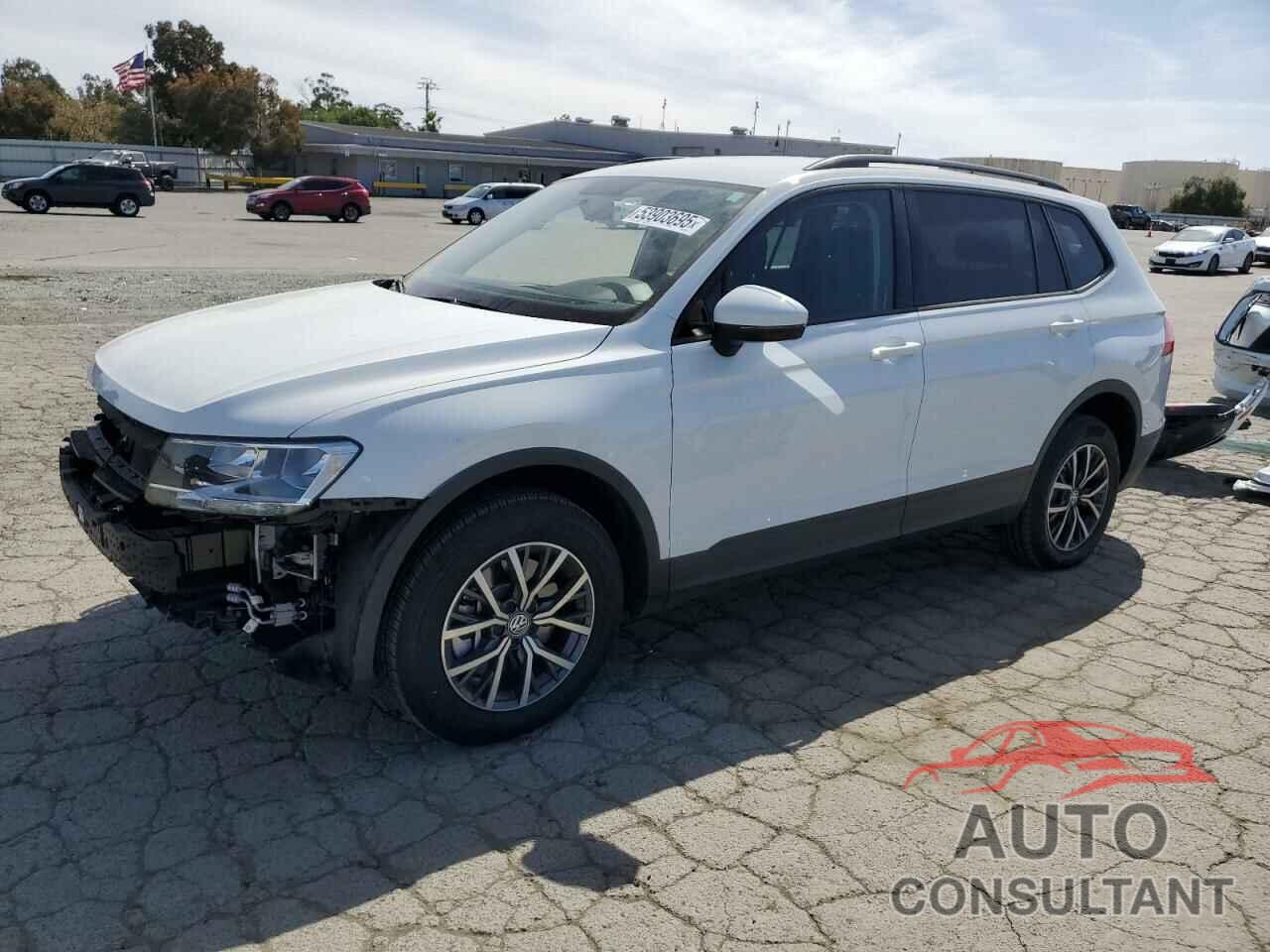 VOLKSWAGEN TIGUAN 2021 - 3VV1B7AX0MM108609