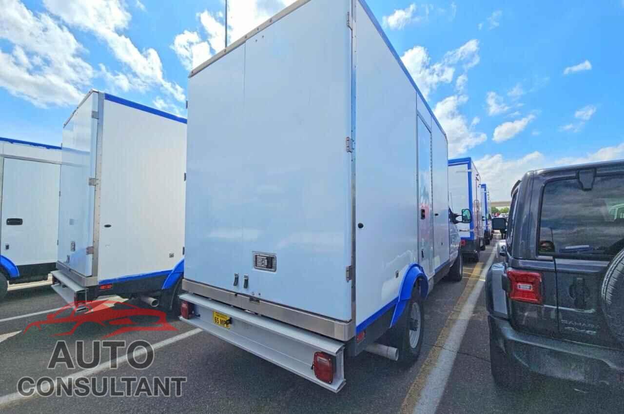 FORD ECONOLINE 2023 - 1FDWE3FK9PDD08532