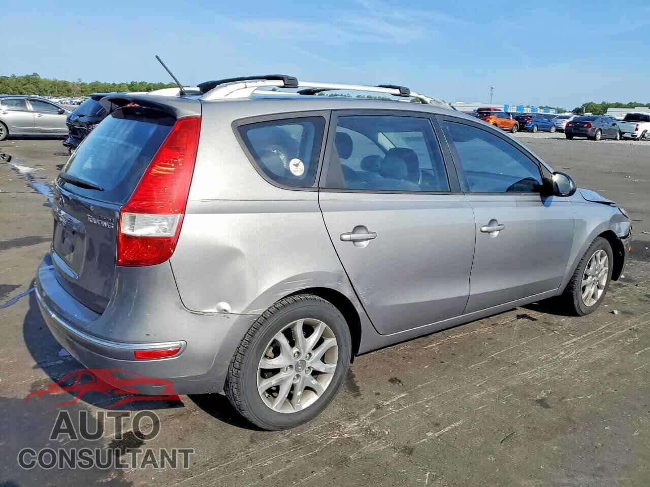 HYUNDAI ELANTRA 2012 - KMHDC8AE2CU151349