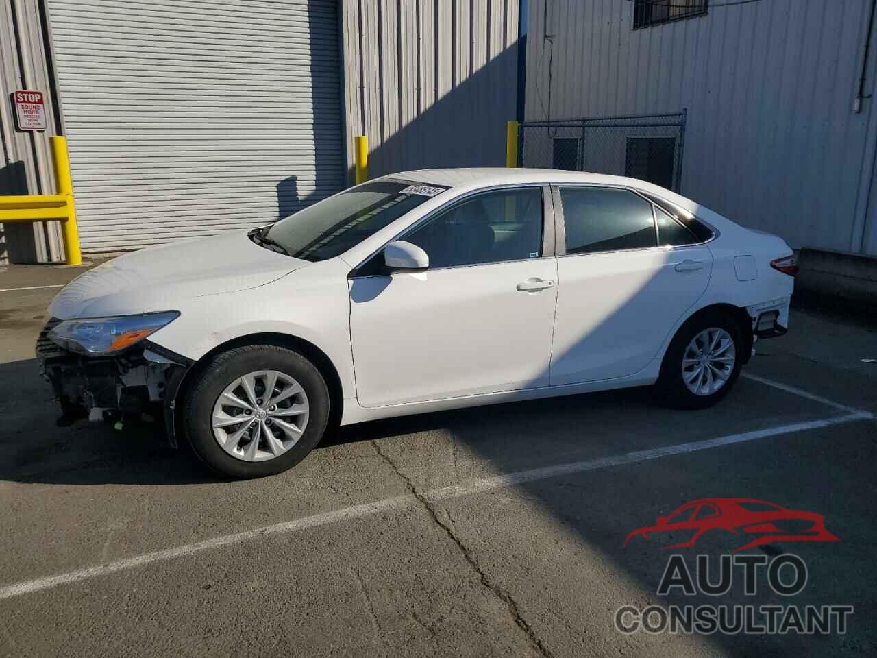 TOYOTA CAMRY 2015 - 4T4BF1FK8FR487389