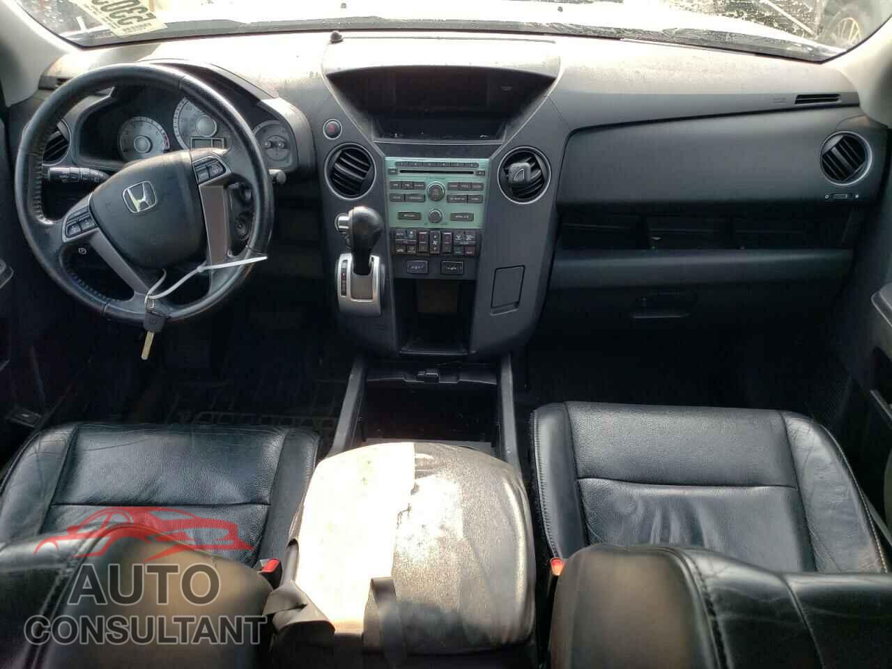 HONDA PILOT 2011 - 5FNYF4H58BB034281