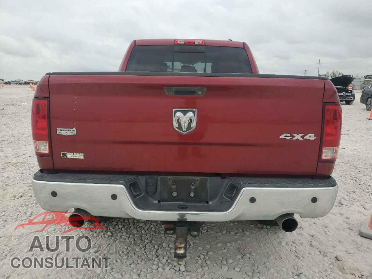 DODGE RAM 1500 2012 - 1C6RD7NT0CS341311