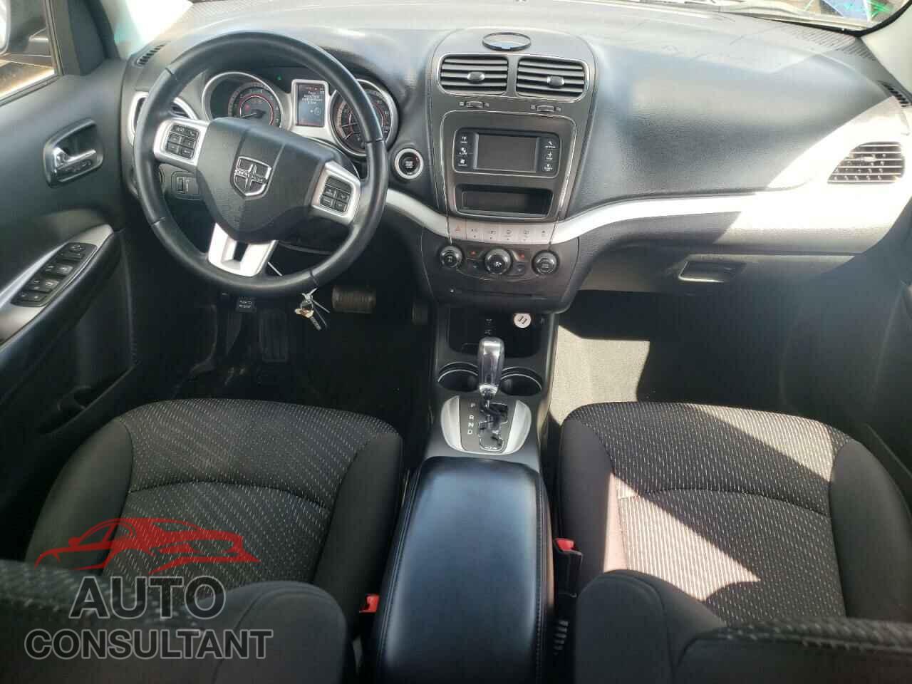 DODGE JOURNEY 2017 - 3C4PDCBB7HT674180