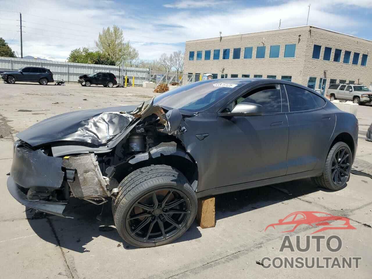TESLA MODEL S 2020 - 5YJSA1E28LF400562