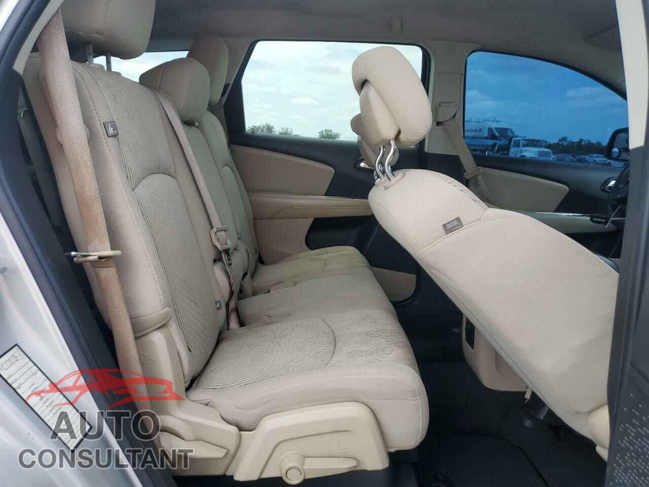 DODGE JOURNEY 2012 - 3C4PDCBG2CT304310