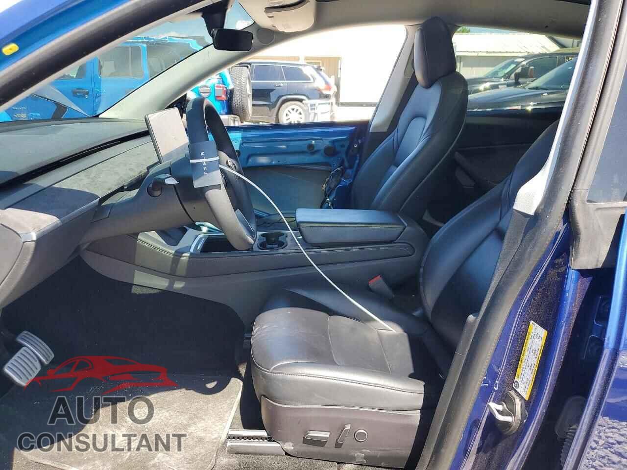 TESLA MODEL Y 2021 - 5YJYGDEF9MF268393