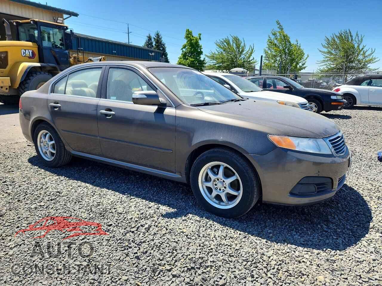 KIA OPTIMA 2010 - KNAGG4A87A5389159