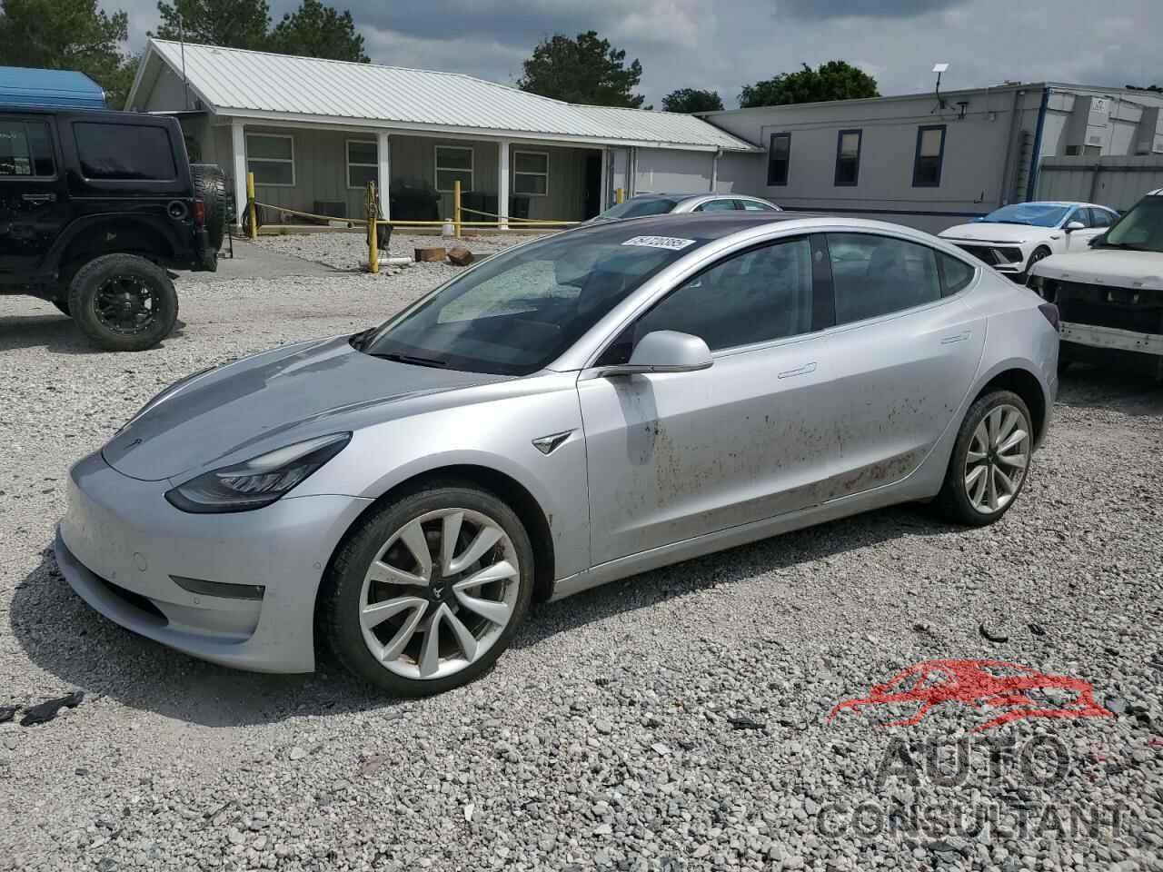TESLA MODEL 3 2018 - 5YJ3E1EA2JF015317