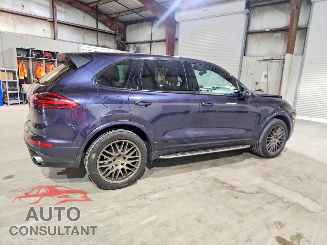 PORSCHE CAYENNE 2017 - WP1AA2A28HKA87562