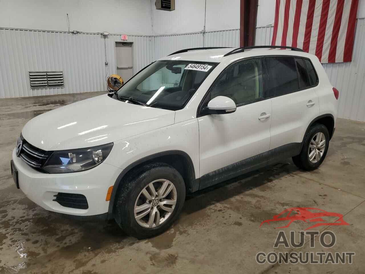 VOLKSWAGEN TIGUAN 2017 - WVGAV7AX4HW500242