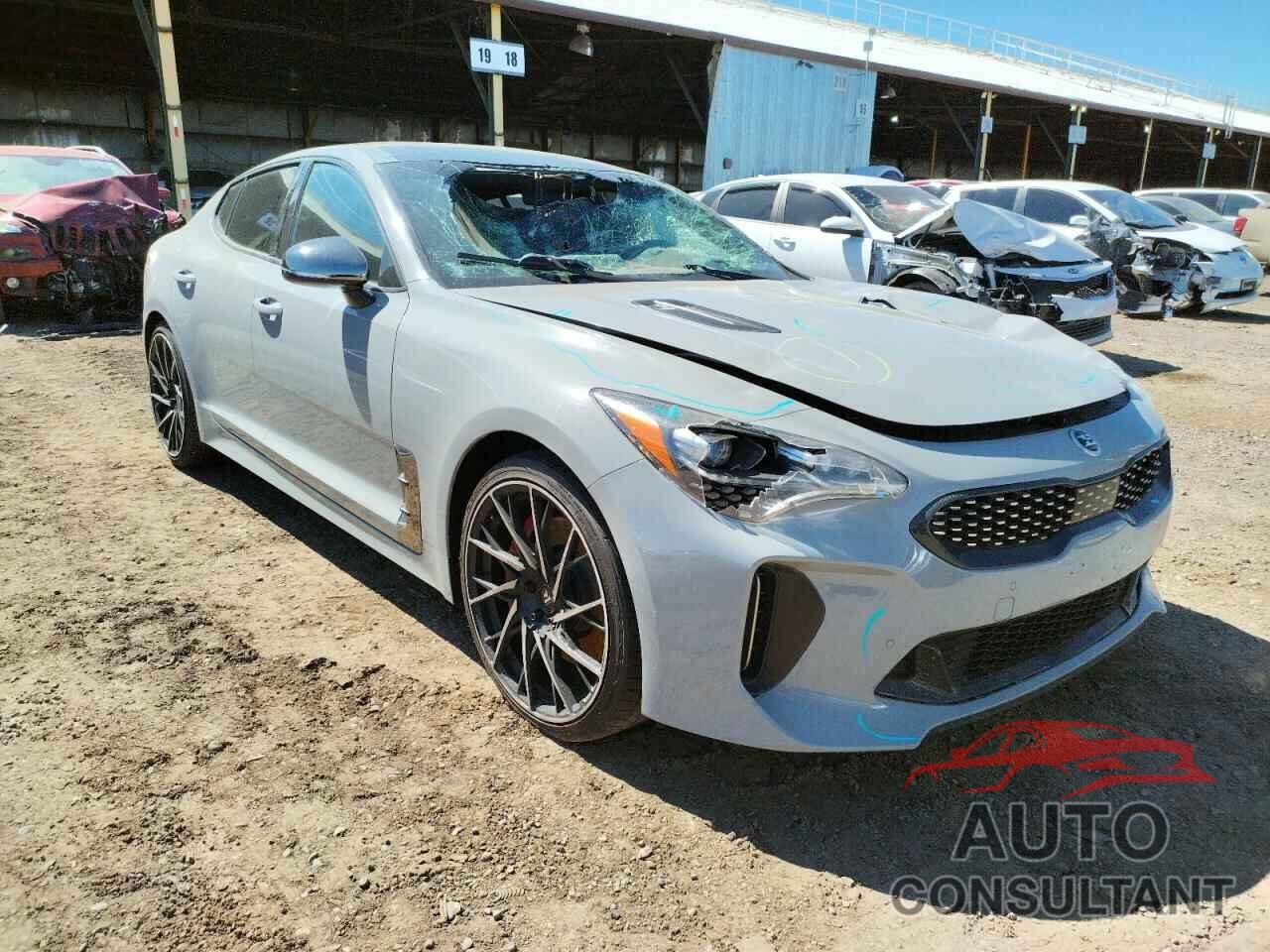 KIA STINGER 2018 - KNAE55LC8J6016792