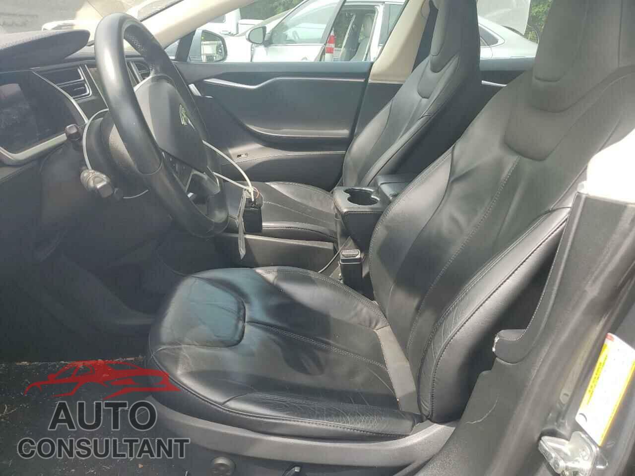 TESLA MODEL S 2013 - 5YJSA1DN7DFP17004