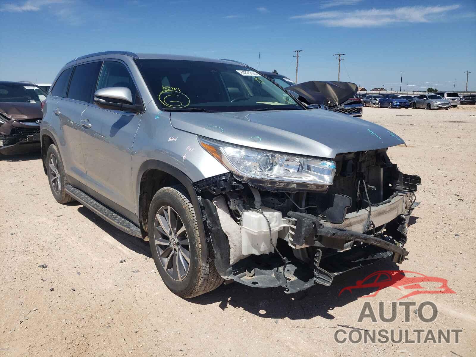 TOYOTA HIGHLANDER 2019 - 5TDKZRFH5KS561665