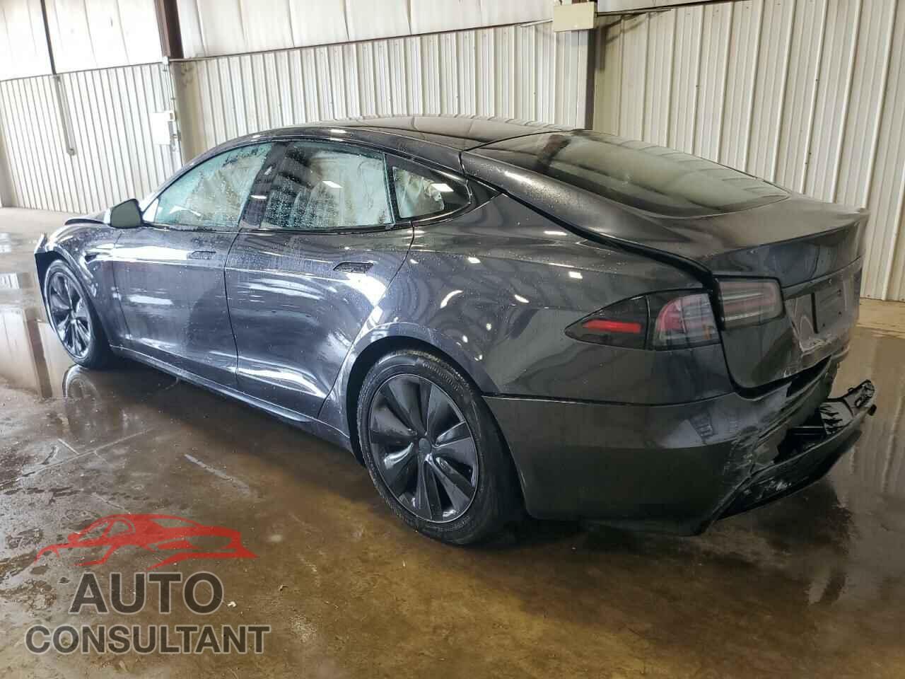 TESLA MODEL S 2023 - 5YJSA1E52PF527601